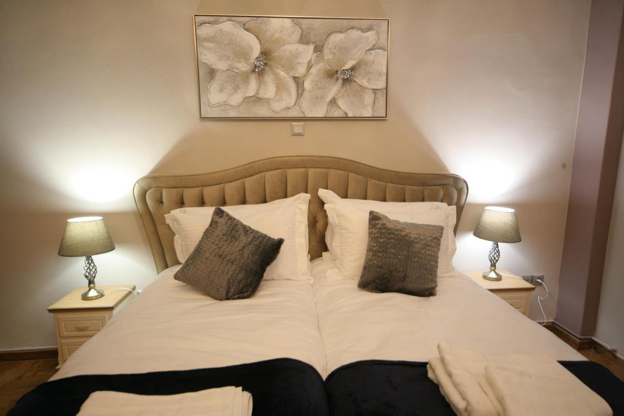 Denise Luxury Apartment-Centre Of Athens,Kolonaki ภายนอก รูปภาพ