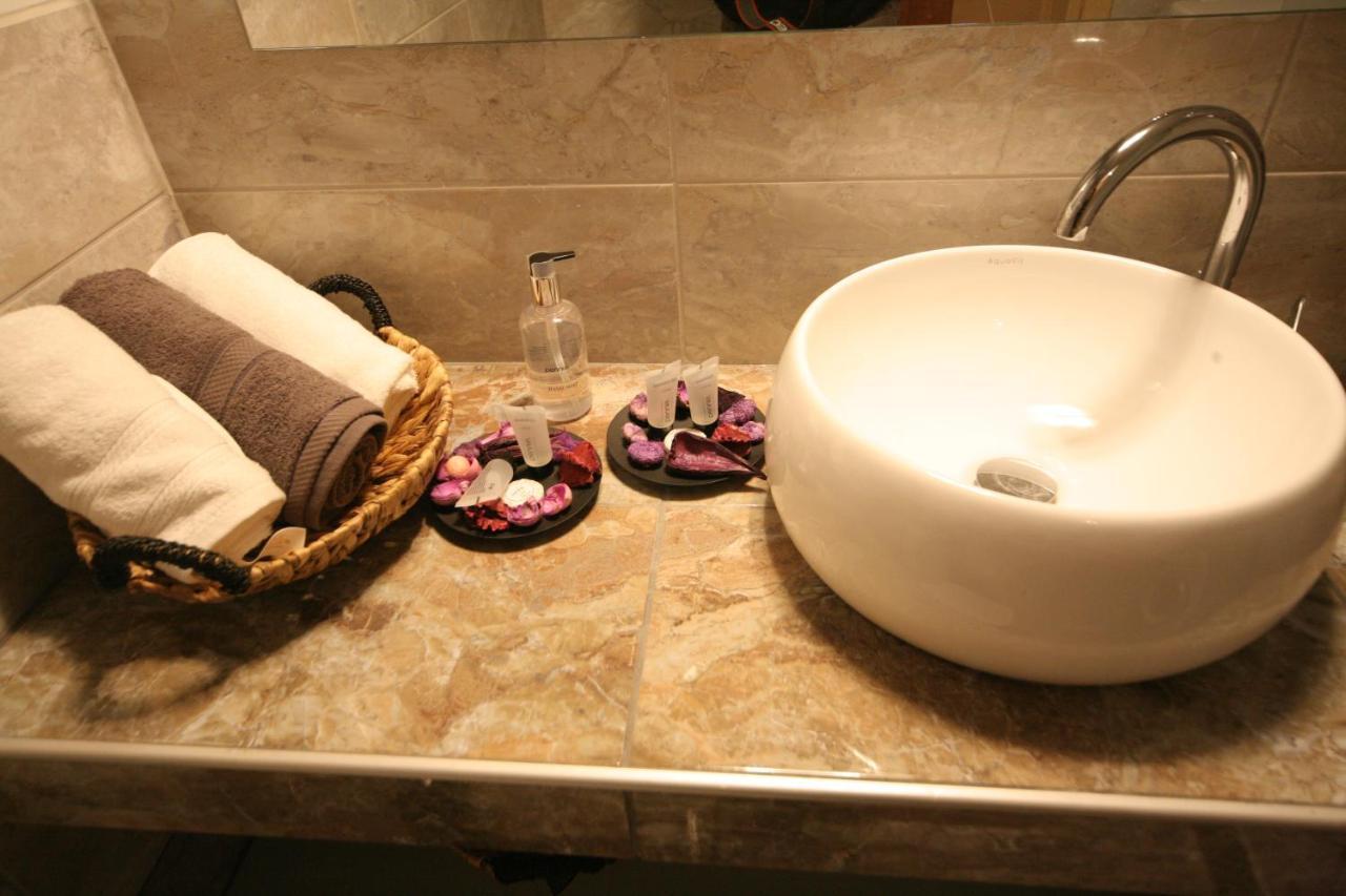 Denise Luxury Apartment-Centre Of Athens,Kolonaki ภายนอก รูปภาพ